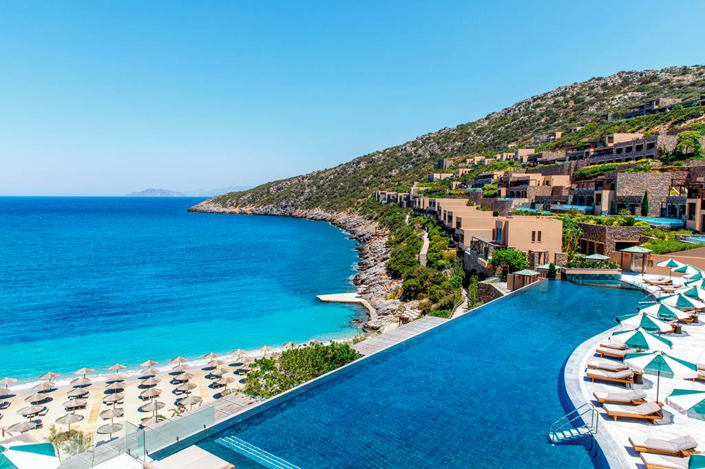 luxury baby and toddler friendly hotel in crete