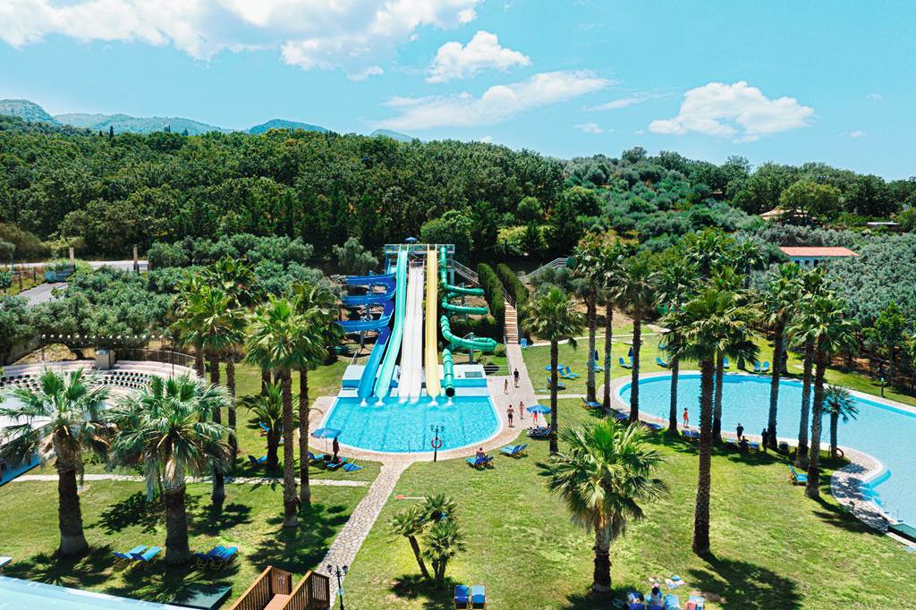 baby and toddler friendly hotel in corfu with a waterpark