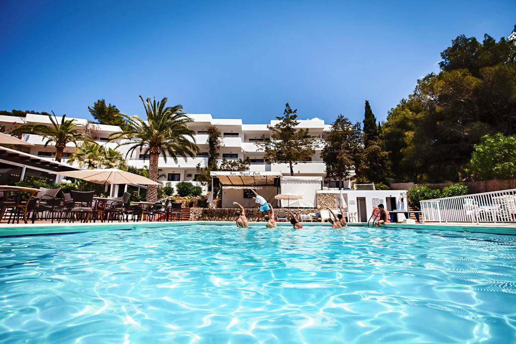 baby and toddler friendly hotel ibiza