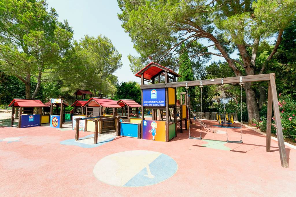 baby and toddler friendly hotel ibiza