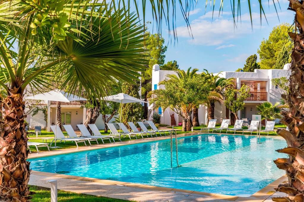 baby and toddler friendly hotel ibiza