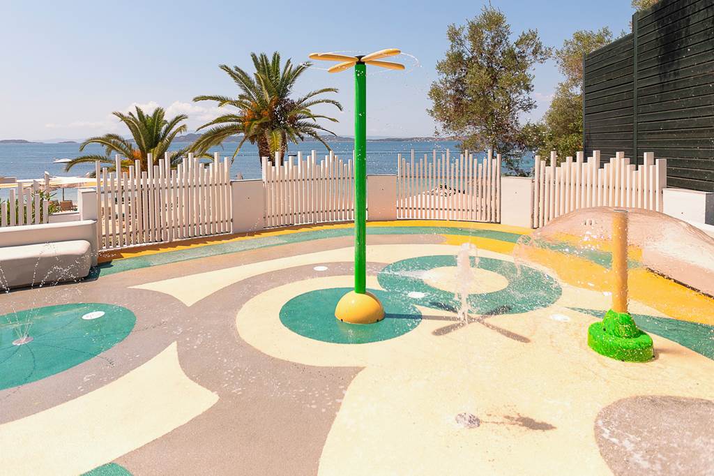 baby and toddler friendly hotel halkidiki