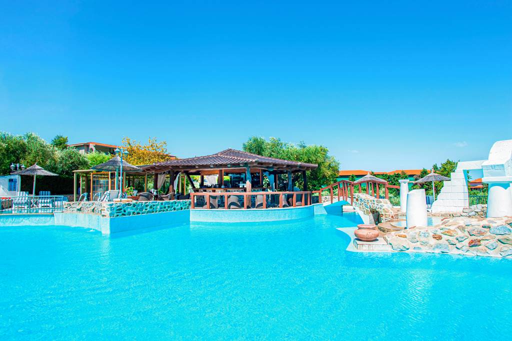 baby and toddler friendly hotel halkidiki