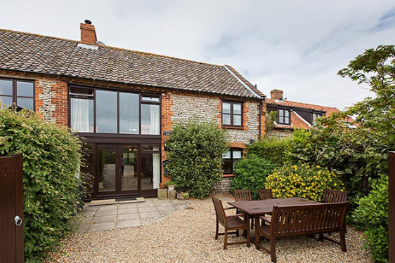 baby and toddler friendly cottage norfolk