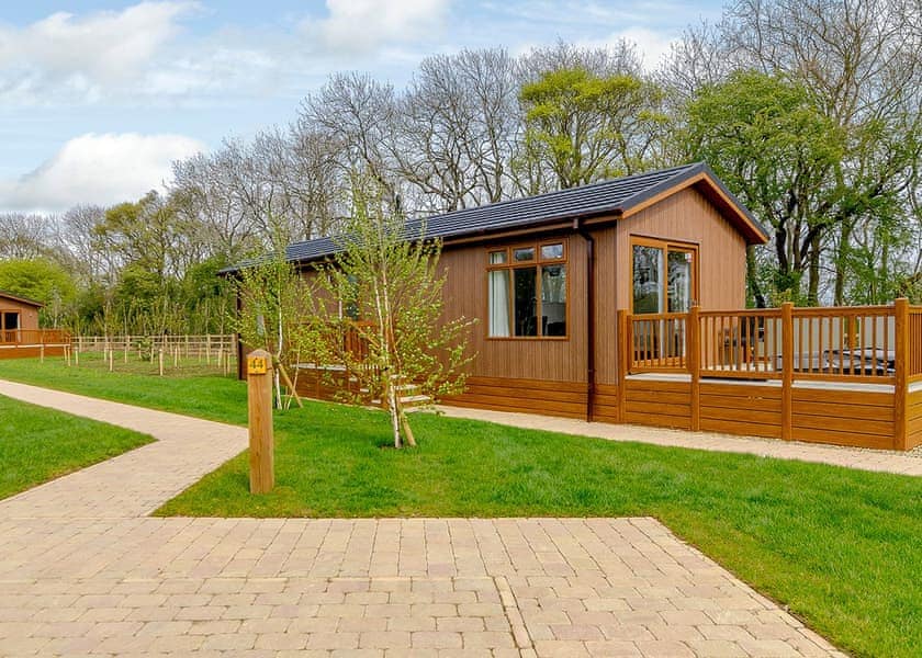 baby and toddler friendly log cabin