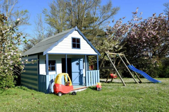 baby and toddler friendly cottage with a playground