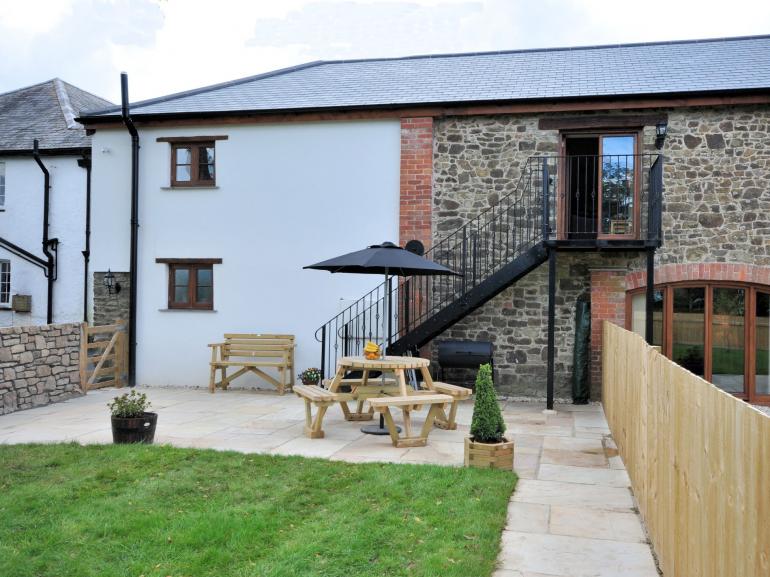 baby and toddler friendly cottage devon