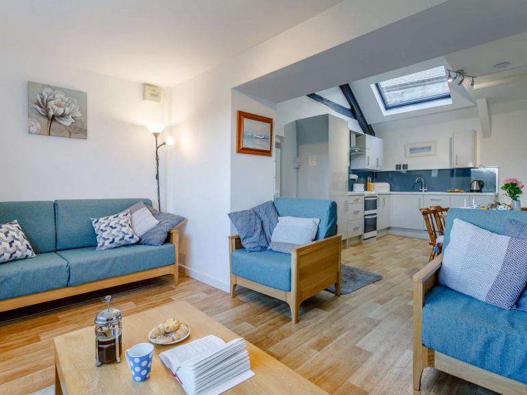 baby and toddler friendly cottage devon