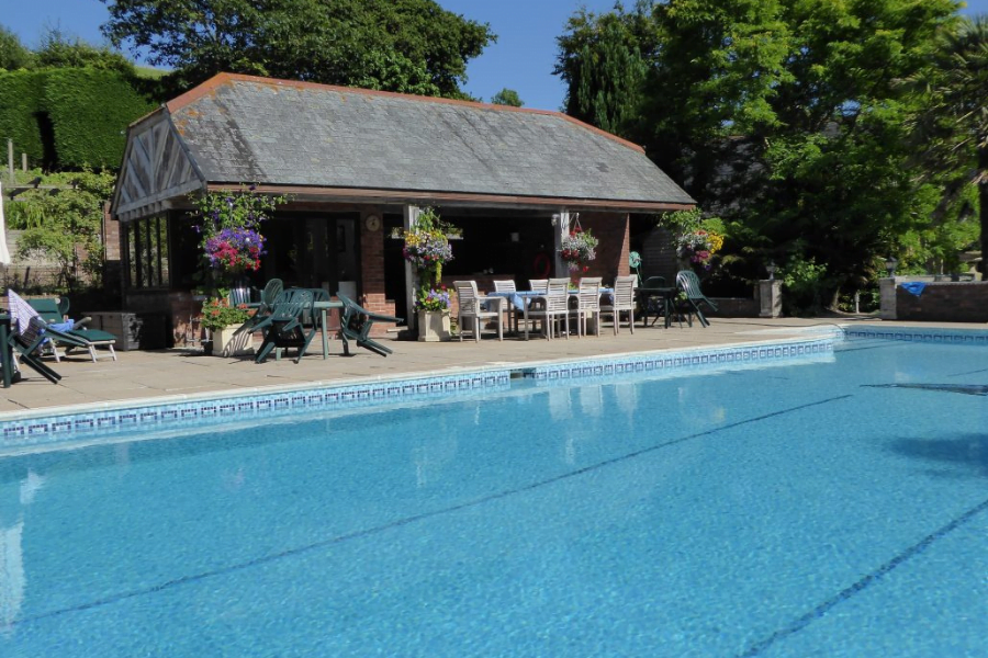 baby and toddler friendly cottage in devon with a swimming pool