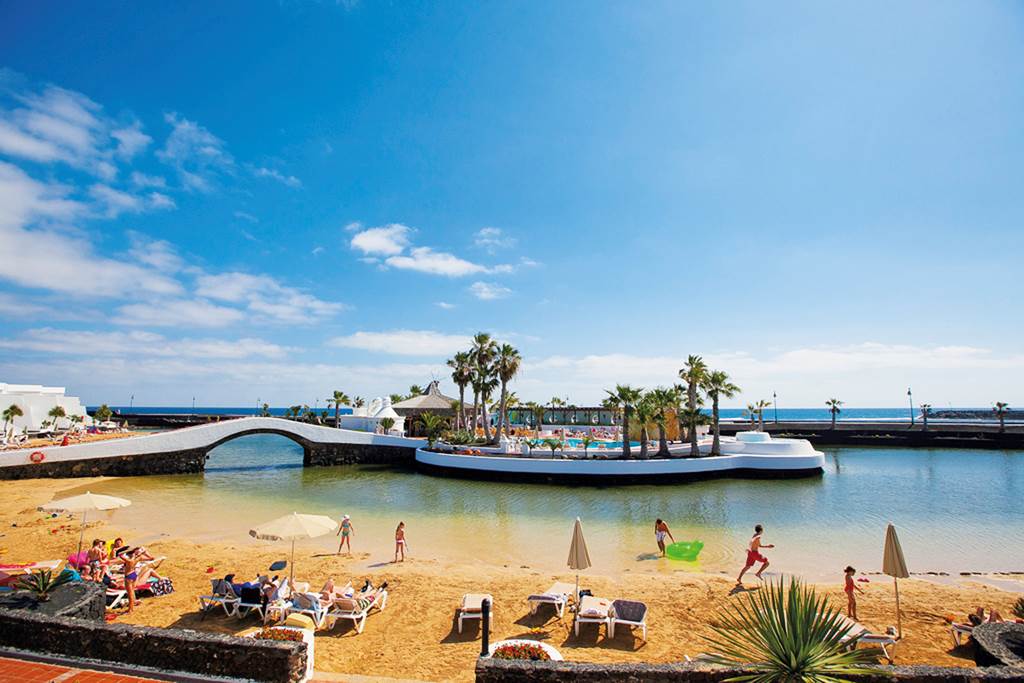 baby and toddler friendly place to stay in lanzarote