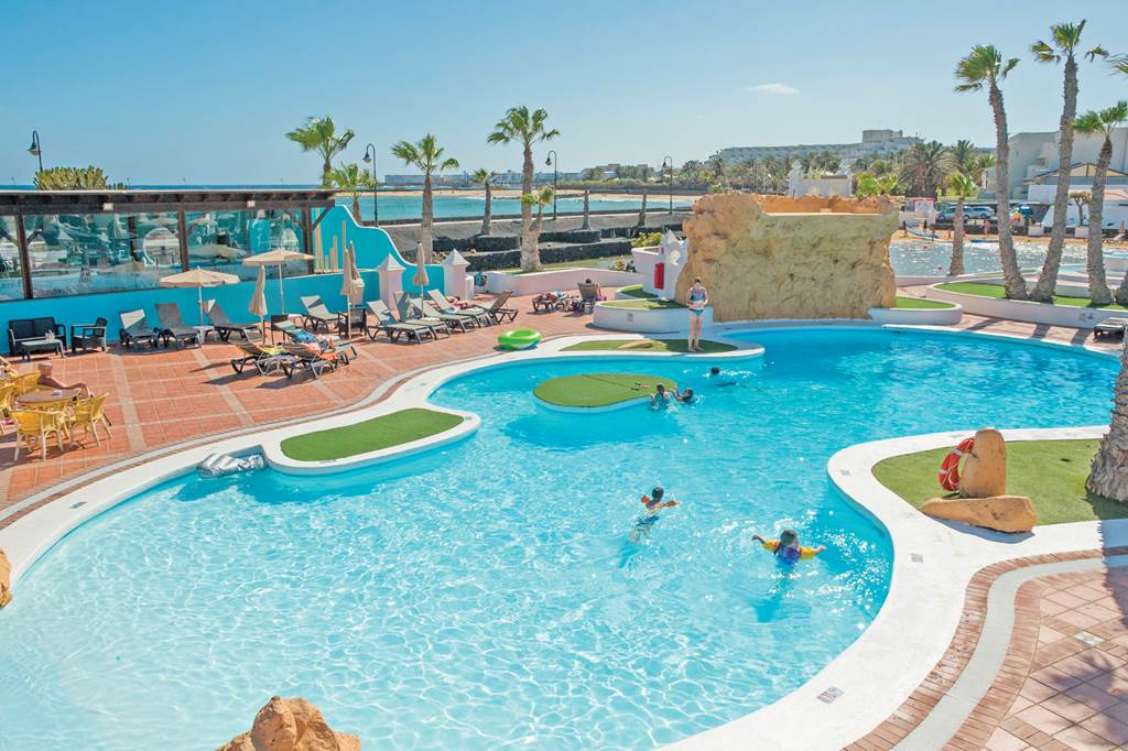 baby and toddler friendly place to stay in lanzarote