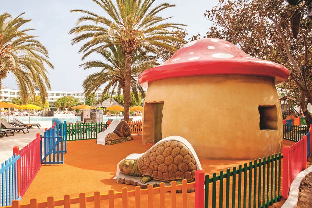 baby and toddler friendly hotel in lanzarote