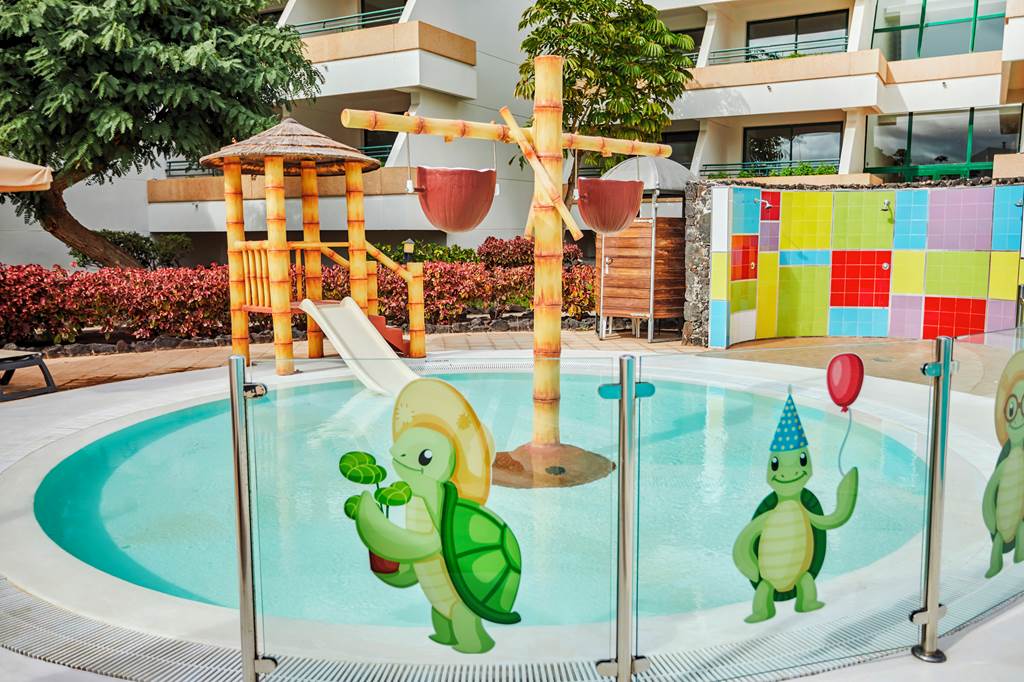 baby and toddler friendly hotel in lanzarote