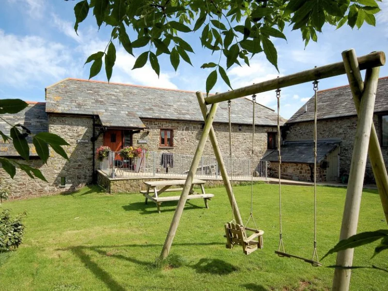 baby and toddler friendly cottage in cornwall