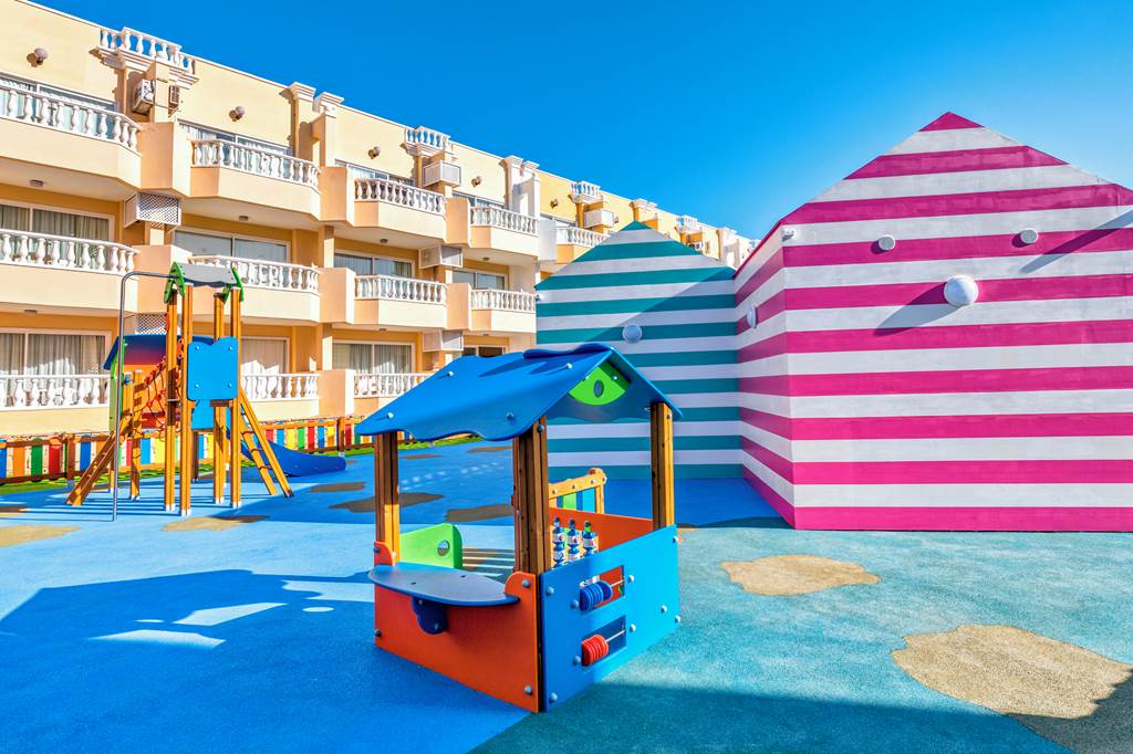 baby and toddler friendly hotel tenerife