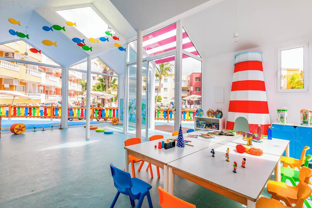 baby and toddler friendly hotel tenerife