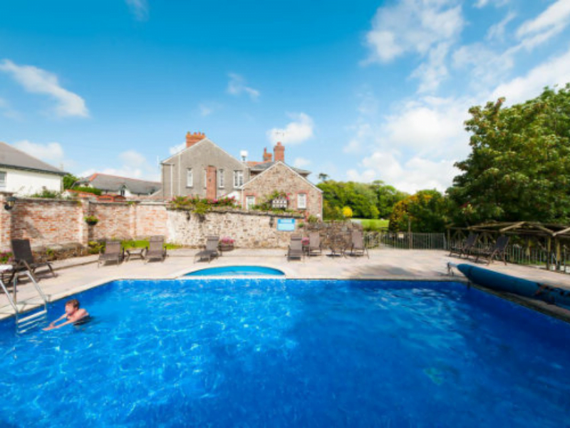 Baby and toddler friendly holiday cottages close to Bude