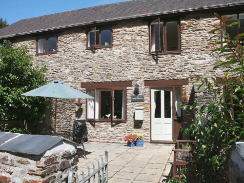 toddler friendly cottage in devon with indoor and outdoor swimming pool