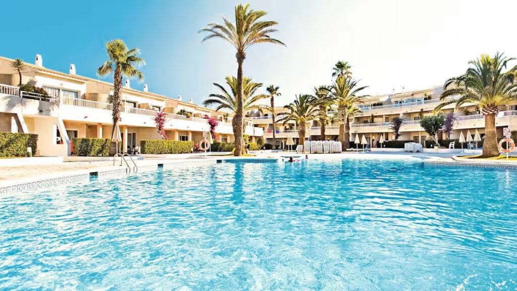 hotel for babies and toddlers in menorca