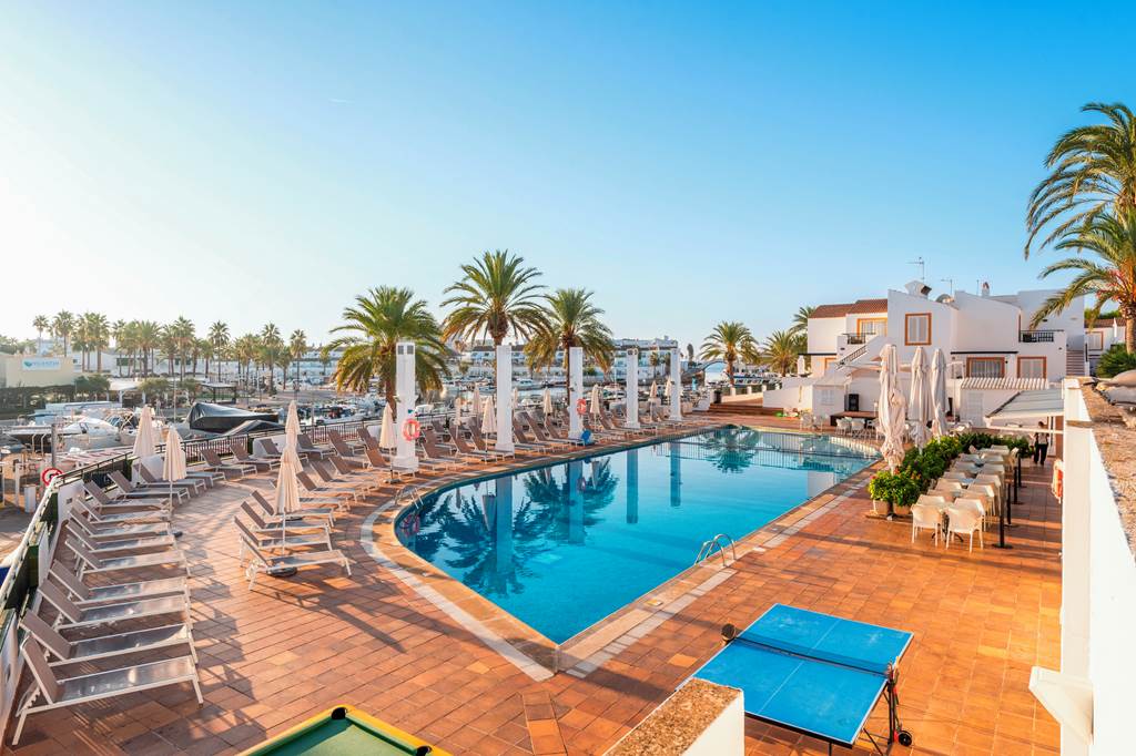 baby and toddler friendly hotel menorca