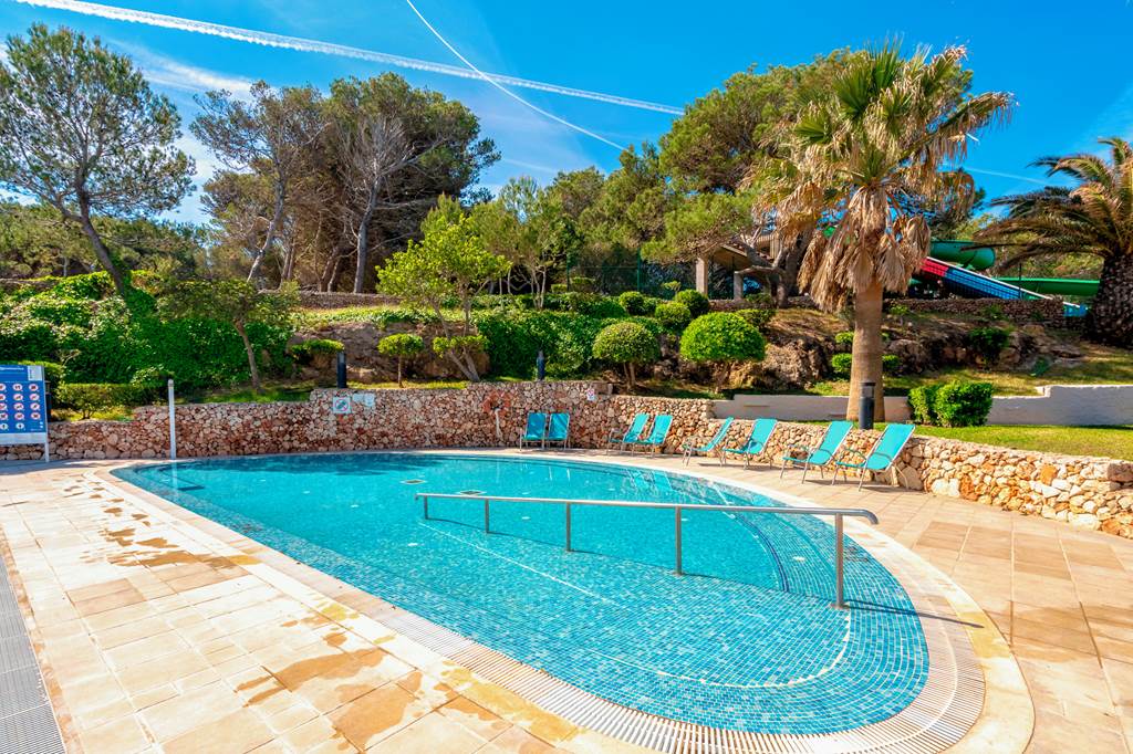 baby and toddler friendly place to stay menorca