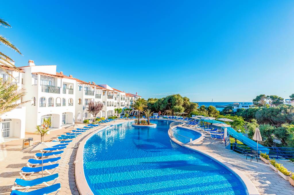 baby and toddler friendly hotel menorca