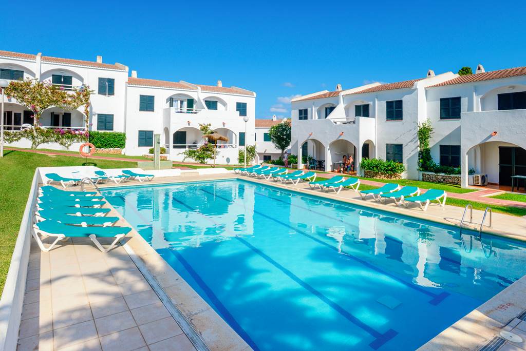 baby and toddler friendly hotel menorca