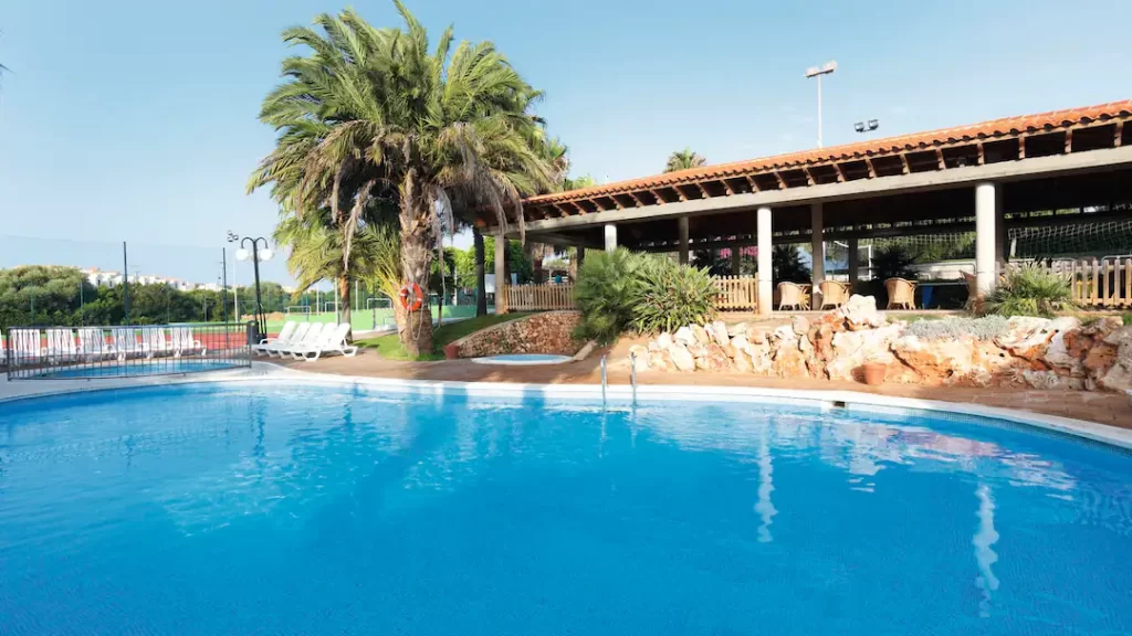 baby and toddler friendly hotel menorca