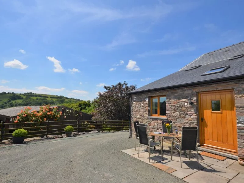toddler friendly cottage near the brecon beacons