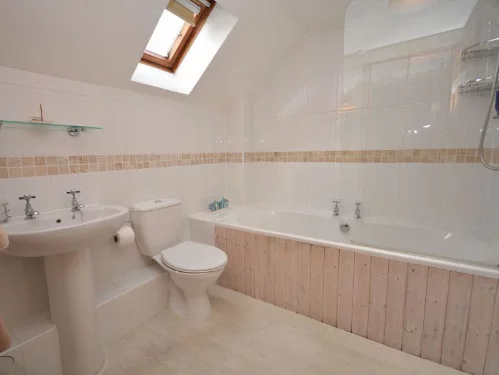 baby and toddler friendly cottage near bude