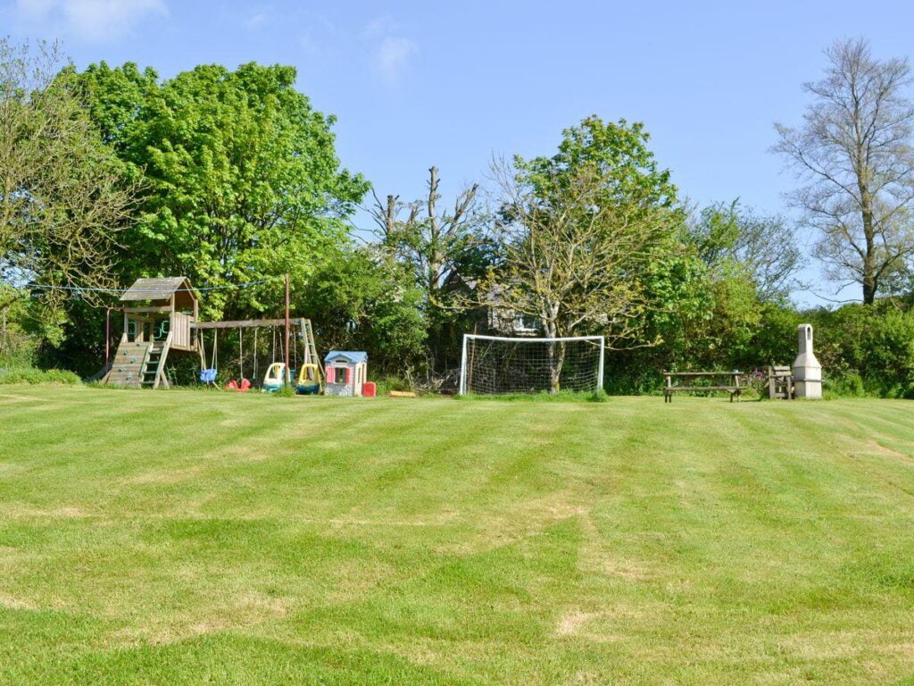 baby and toddler friendly cottage in cornwall