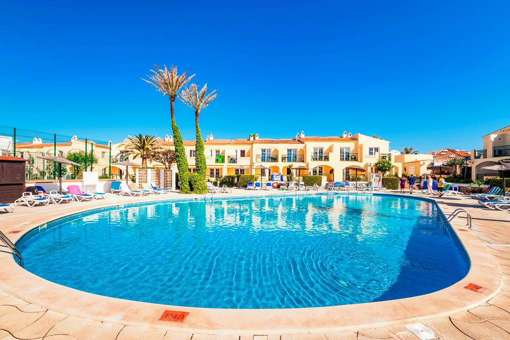 baby and toddler friendly hotel in menorca