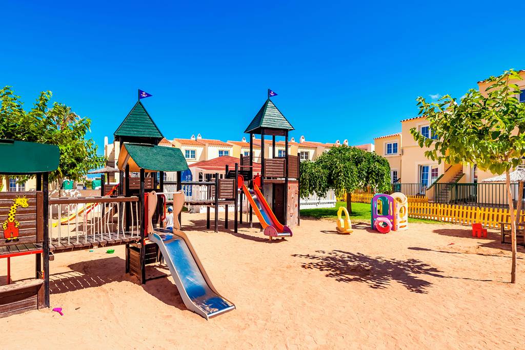 baby and toddler friendly hotel in menorca