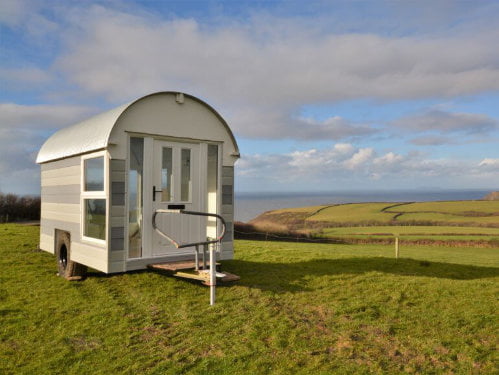 toddler friendly cottage in cornwall with a playbarn
