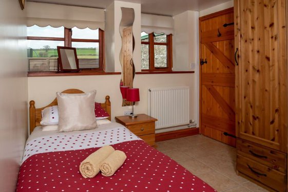 toddler friendly cottage in the brecon beacons