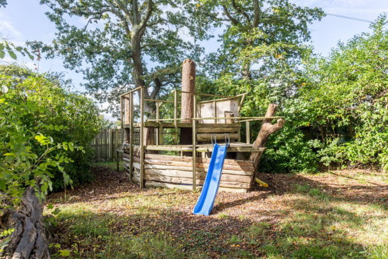 baby and toddler friendly cottage in the new forest