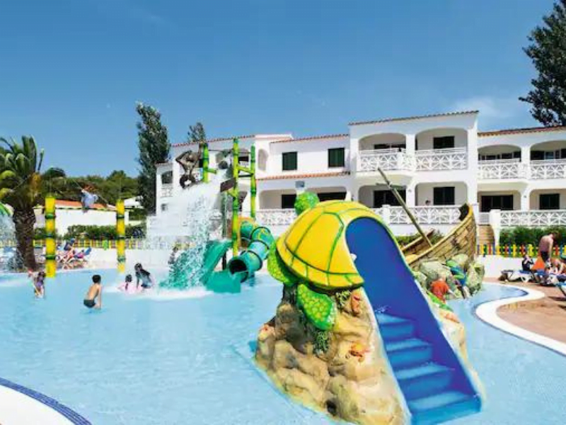 toddler friendly hotel in menorca