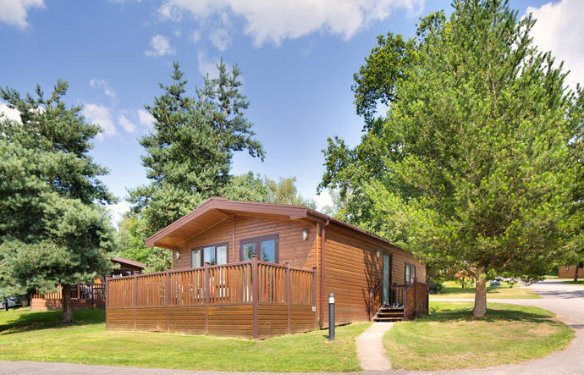 luxury lodges in the peak district