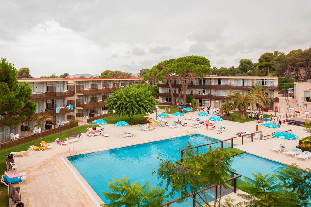 baby and toddler friendly hotel costa brava