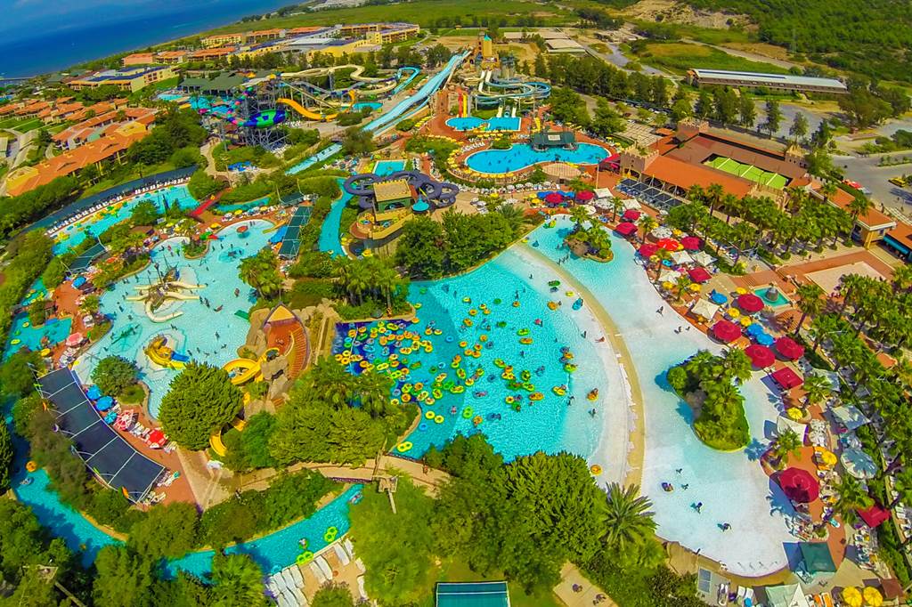 toddler friendly hotel in turkey with a waterpark