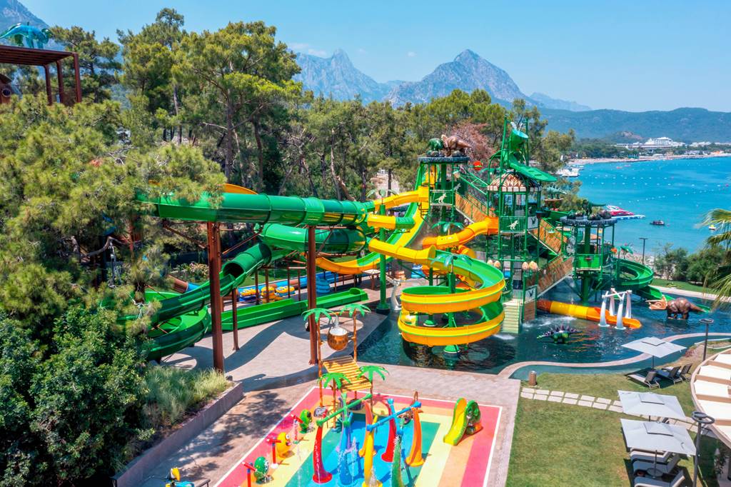 toddler friendly hotel in Turkey with a waterpark