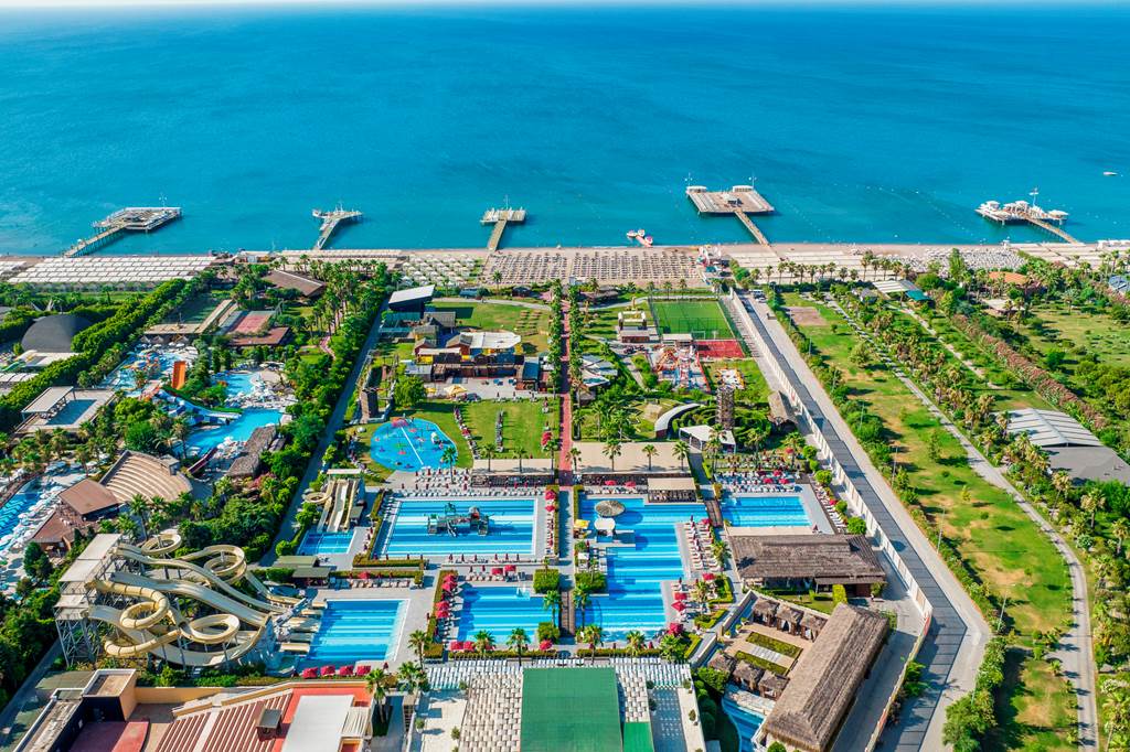 toddler friendly hotel turkey with a waterpark