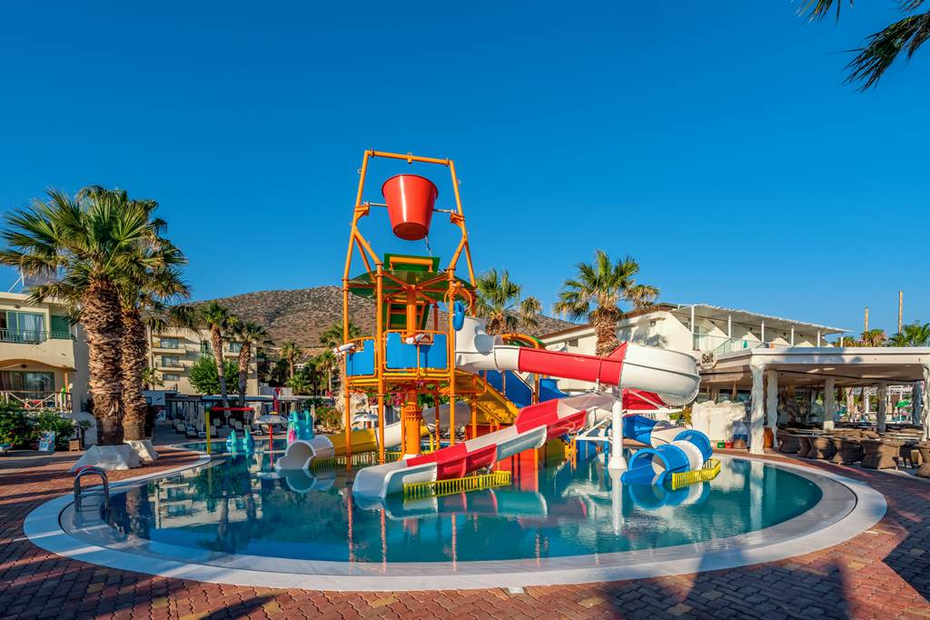 baby and toddler friendly hotel in Crete