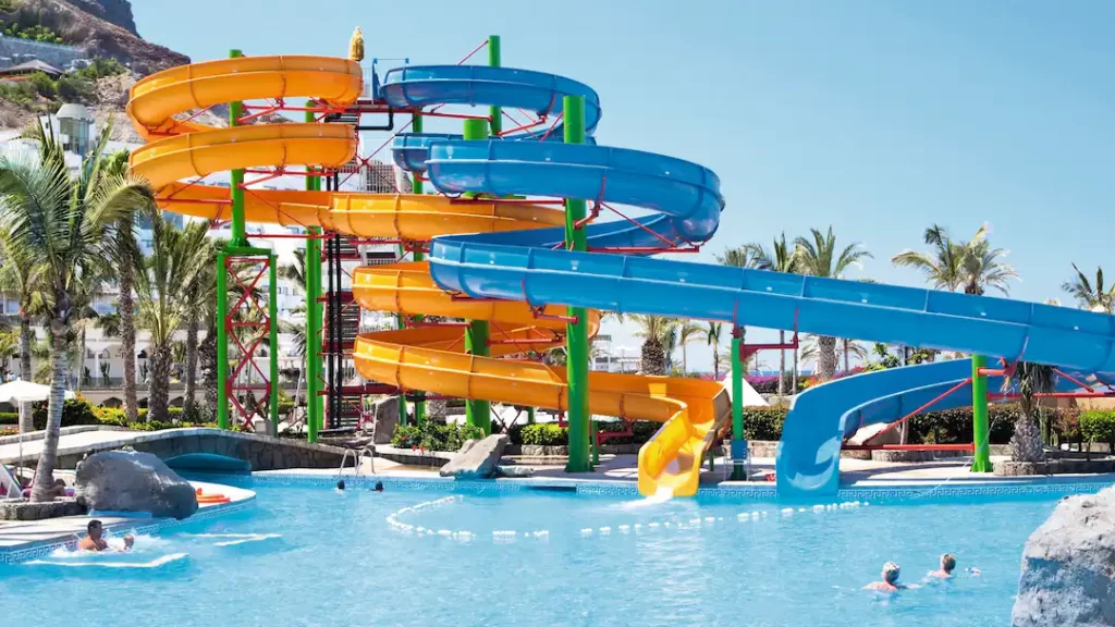 toddler friendly hotel with waterpark