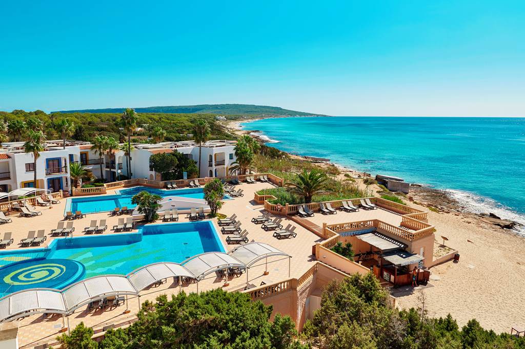 family friendly hotel in formentera