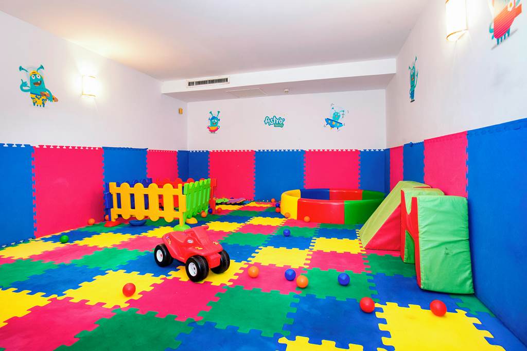 baby and toddler friendly hotel majorca