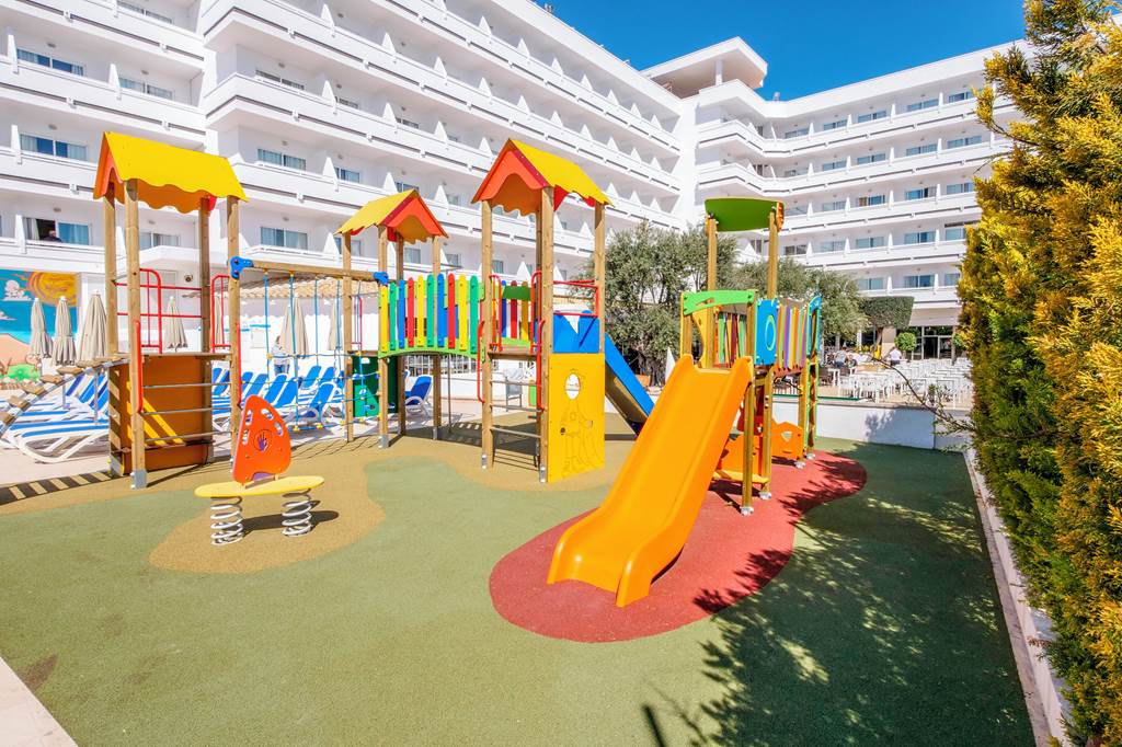 baby and toddler friendly hotel majorca