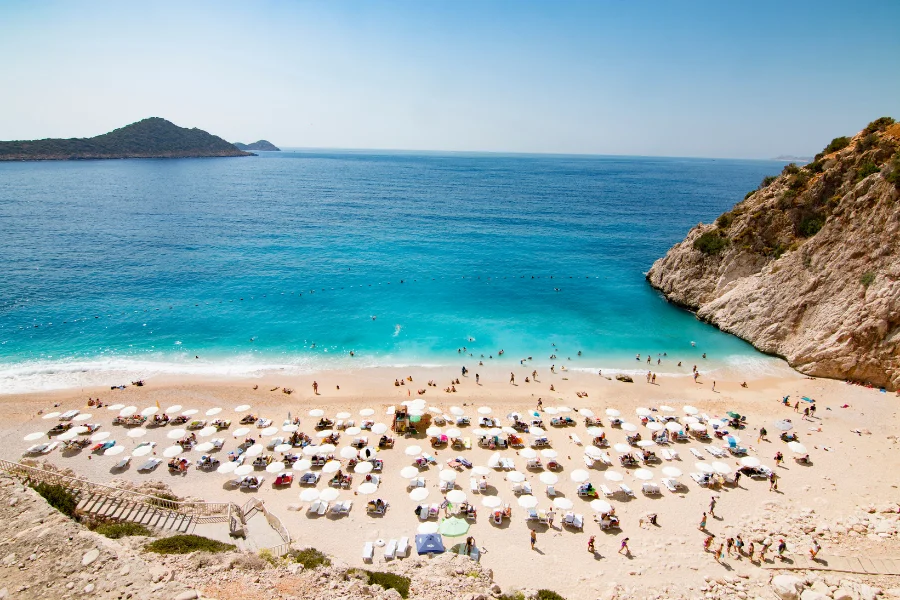 hoteluri prietenoase pentru copii mici în antalya