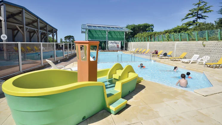 Toddler friendly holiday parks near ferry ports