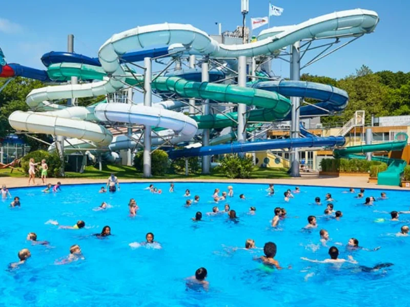 Toddler friendly holiday parks near ferry ports